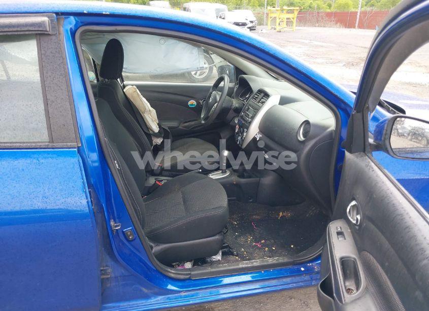 Photo 5 of 2015 Nissan Versa 1.6 S/1.6 S+/1.6 SL/1.6 SV (VIN 3N1CN7AP8FL809702)