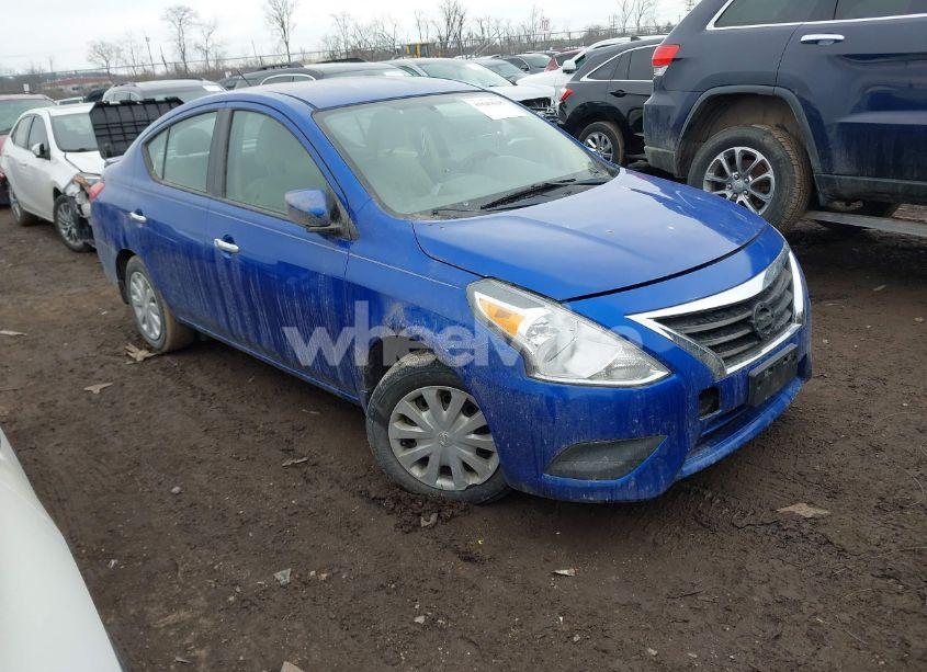 2015 Nissan Versa 1.6 S/1.6 S+/1.6 SL/1.6 SV (VIN 3N1CN7AP8FL810560) main photo