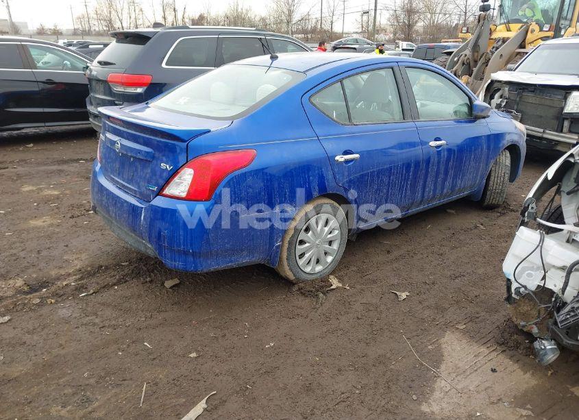 Photo 4 of 2015 Nissan Versa 1.6 S/1.6 S+/1.6 SL/1.6 SV (VIN 3N1CN7AP8FL810560)