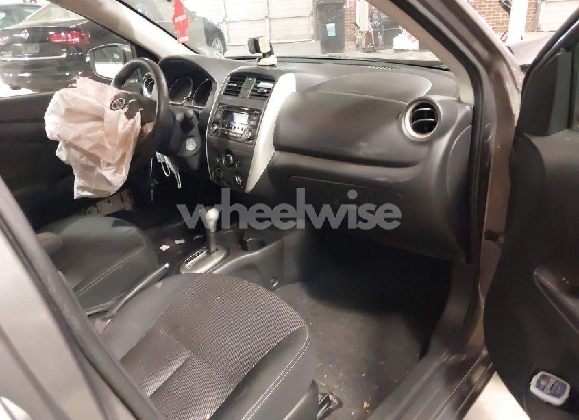 Photo 5 of 2015 Nissan Versa 1.6 S/1.6 S+/1.6 SL/1.6 SV (VIN 3N1CN7AP8FL810638)