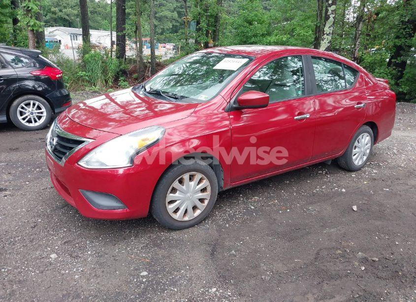 Photo 2 of 2015 Nissan Versa 1.6 S/1.6 S+/1.6 SL/1.6 SV (VIN 3N1CN7AP8FL826404)