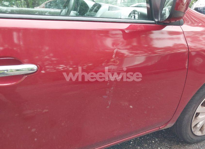 Photo 6 of 2015 Nissan Versa 1.6 S/1.6 S+/1.6 SL/1.6 SV (VIN 3N1CN7AP8FL826404)