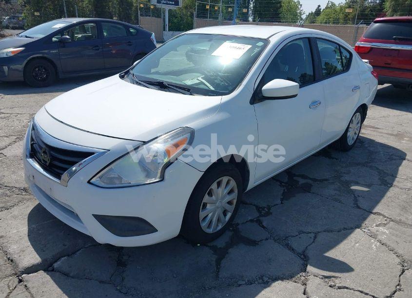 Photo 2 of 2015 Nissan Versa 1.6 S/1.6 S+/1.6 SL/1.6 SV (VIN 3N1CN7AP8FL826693)