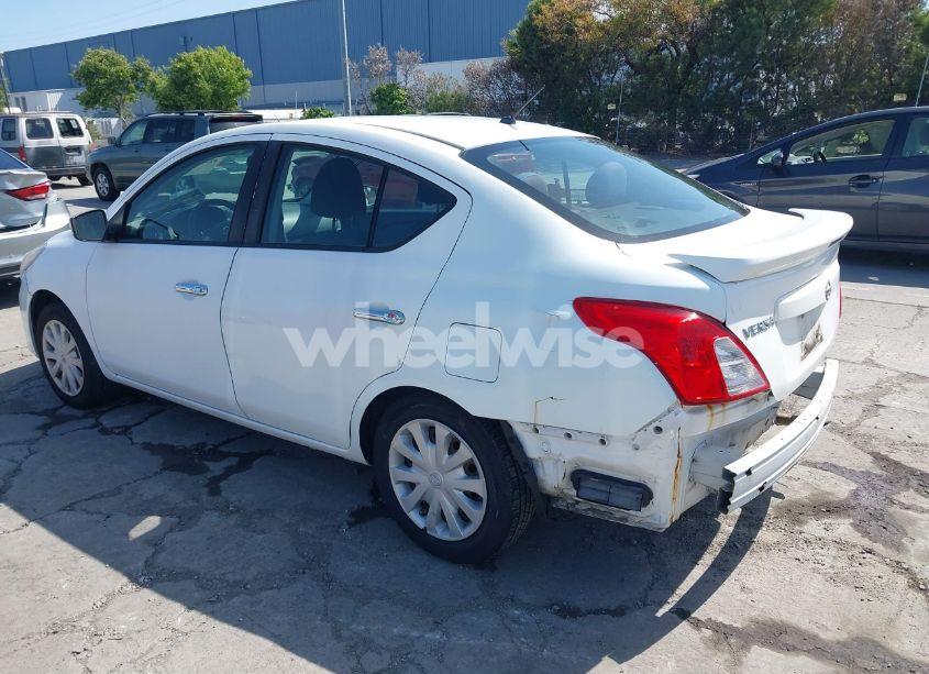 Photo 3 of 2015 Nissan Versa 1.6 S/1.6 S+/1.6 SL/1.6 SV (VIN 3N1CN7AP8FL826693)