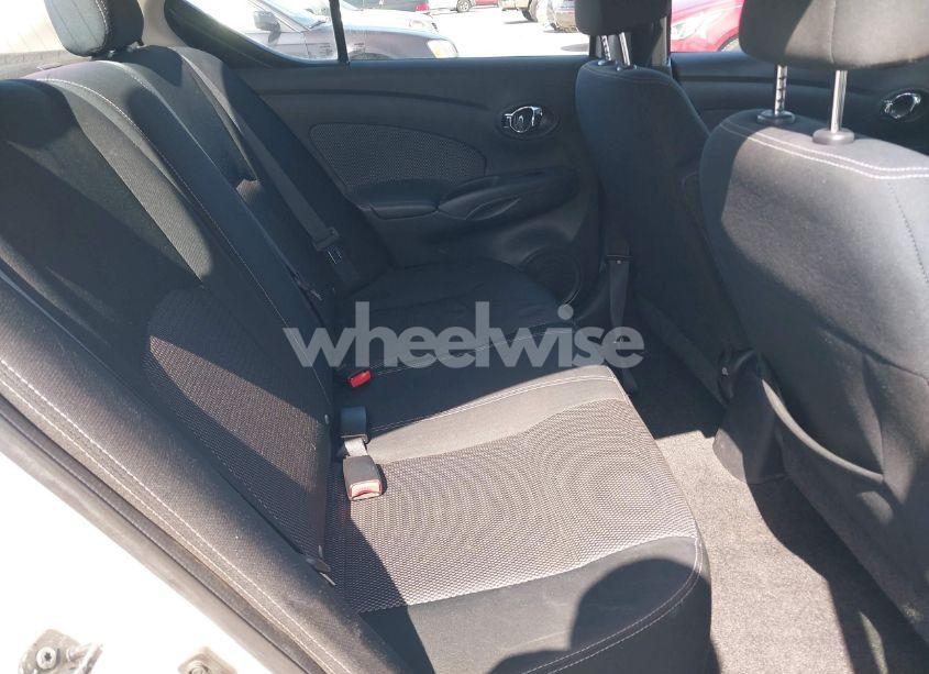 Photo 8 of 2015 Nissan Versa 1.6 S/1.6 S+/1.6 SL/1.6 SV (VIN 3N1CN7AP8FL826693)