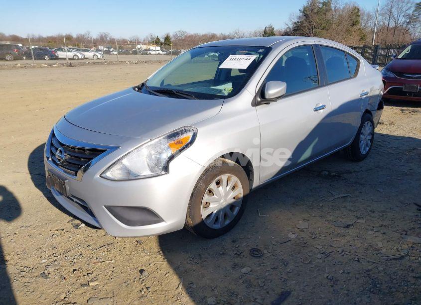 Photo 2 of 2015 Nissan Versa 1.6 S/1.6 S+/1.6 SL/1.6 SV (VIN 3N1CN7AP8FL859077)