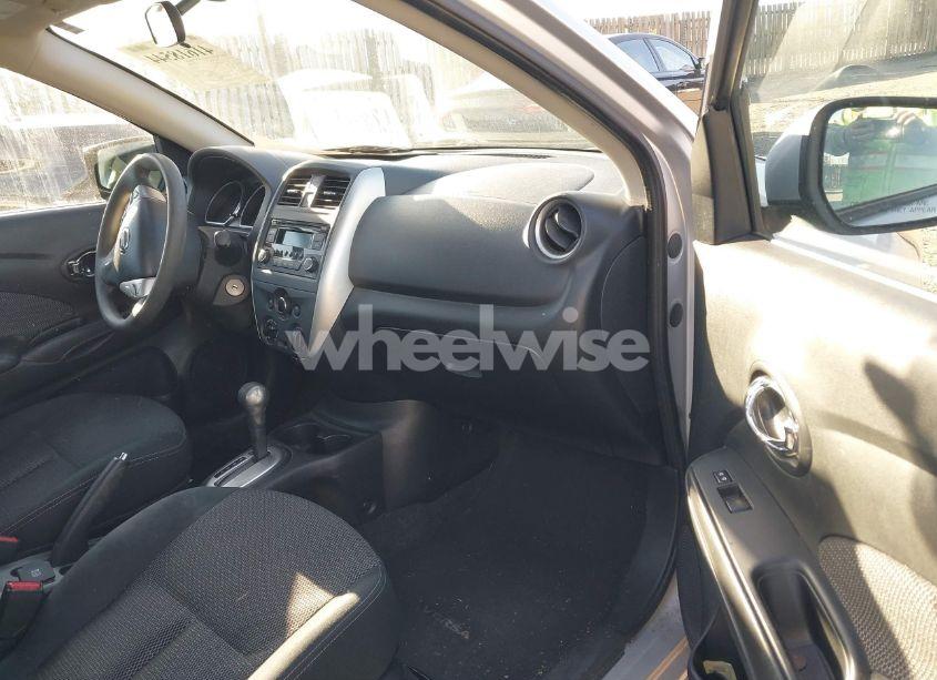 Photo 5 of 2015 Nissan Versa 1.6 S/1.6 S+/1.6 SL/1.6 SV (VIN 3N1CN7AP8FL859077)