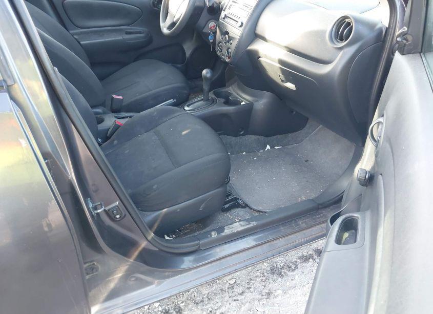 Photo 5 of 2015 Nissan Versa 1.6 S+ (VIN 3N1CN7AP8FL868376)