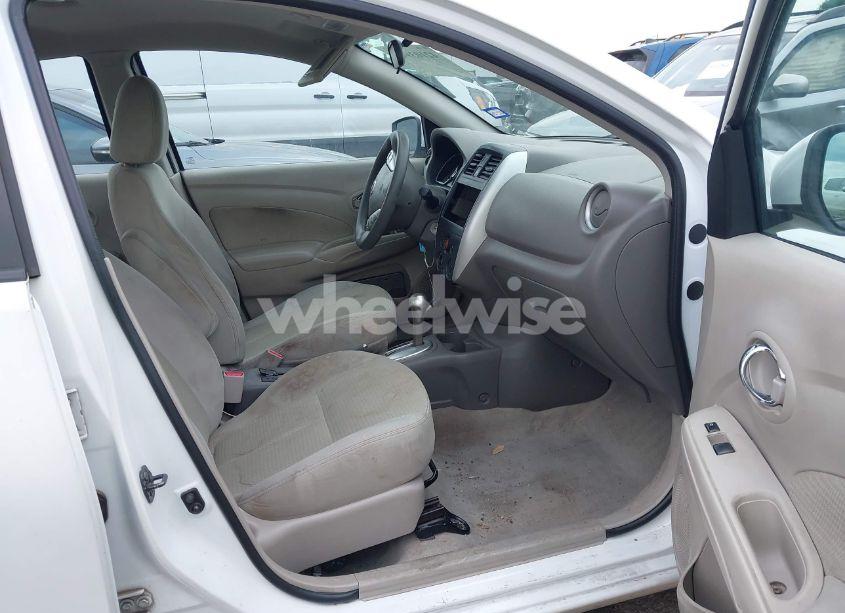 Photo 5 of 2015 Nissan Versa 1.6 SV (VIN 3N1CN7AP8FL898493)