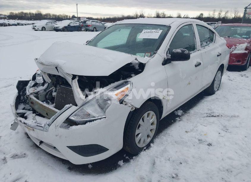 Photo 2 of 2015 Nissan Versa 1.6 S+ (VIN 3N1CN7AP8FL914255)