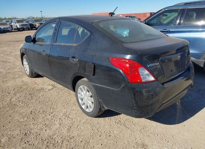 Photo 3 of 2015 Nissan Versa 1.6 S (VIN 3N1CN7AP8FL916460)