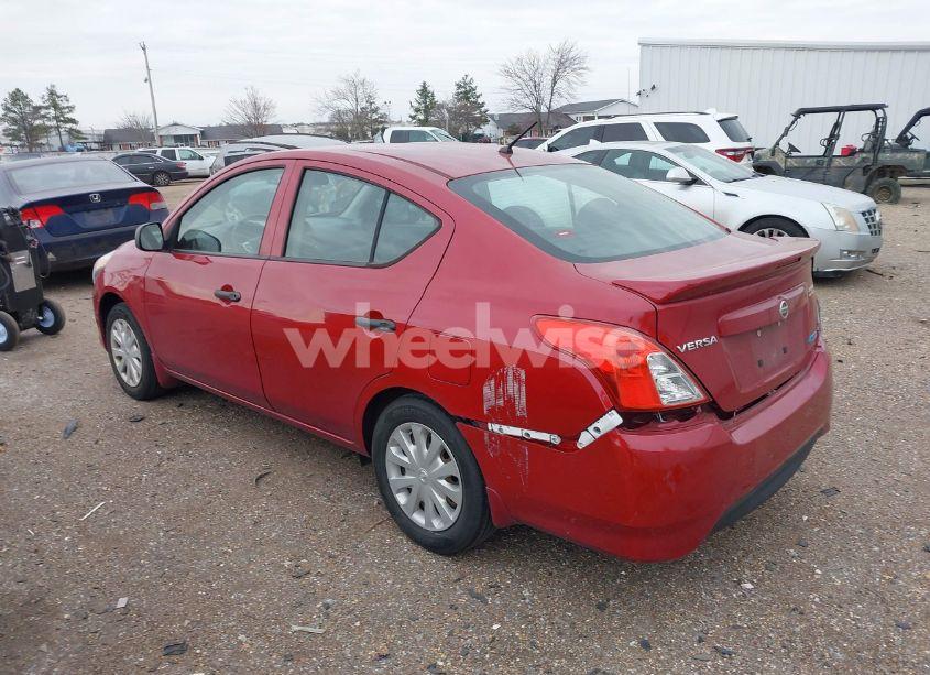 Photo 3 of 2015 Nissan Versa 1.6 S+ (VIN 3N1CN7AP8FL943173)