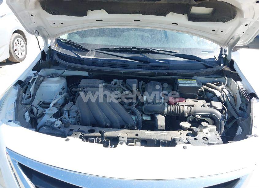 Photo 10 of 2015 Nissan Versa 1.6 S (VIN 3N1CN7AP8FL957283)