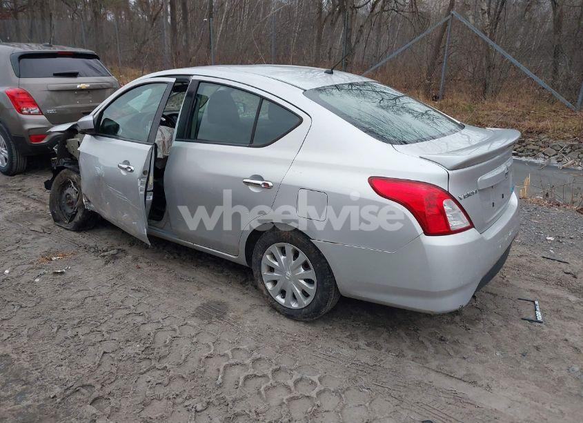 Photo 3 of 2016 Nissan Versa 1.6 S/1.6 S+/1.6 SL/1.6 SV (VIN 3N1CN7AP8GL813220)