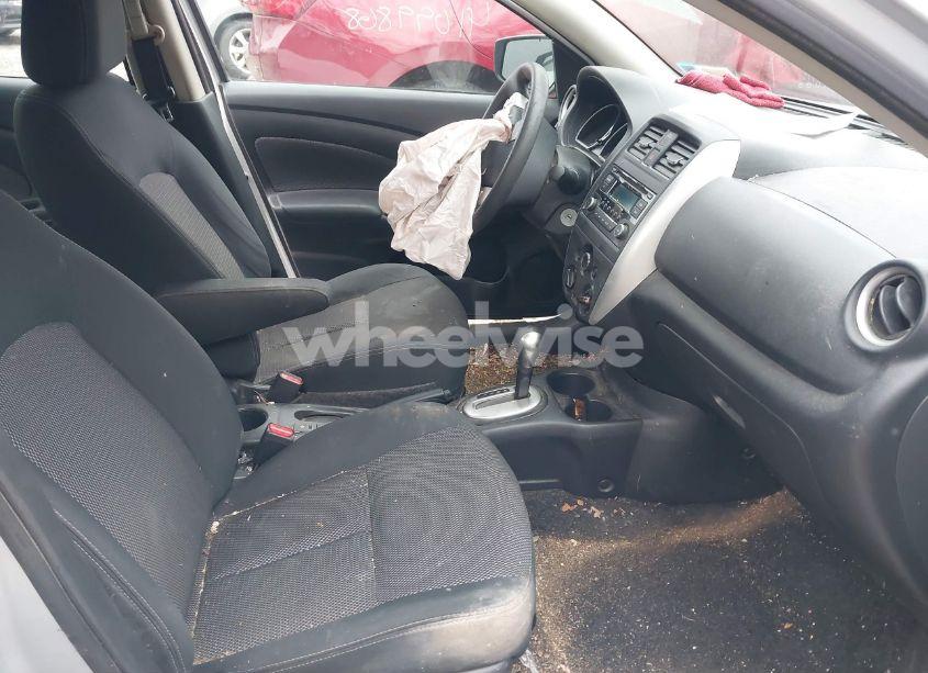 Photo 5 of 2016 Nissan Versa 1.6 S/1.6 S+/1.6 SL/1.6 SV (VIN 3N1CN7AP8GL813220)