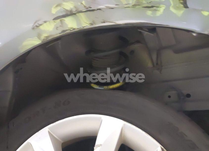 Photo 18 of 2016 Nissan Versa 1.6 SL (VIN 3N1CN7AP8GL820605)