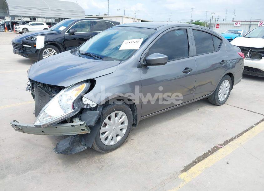 Photo 2 of 2016 Nissan Versa 1.6 S (VIN 3N1CN7AP8GL837372)