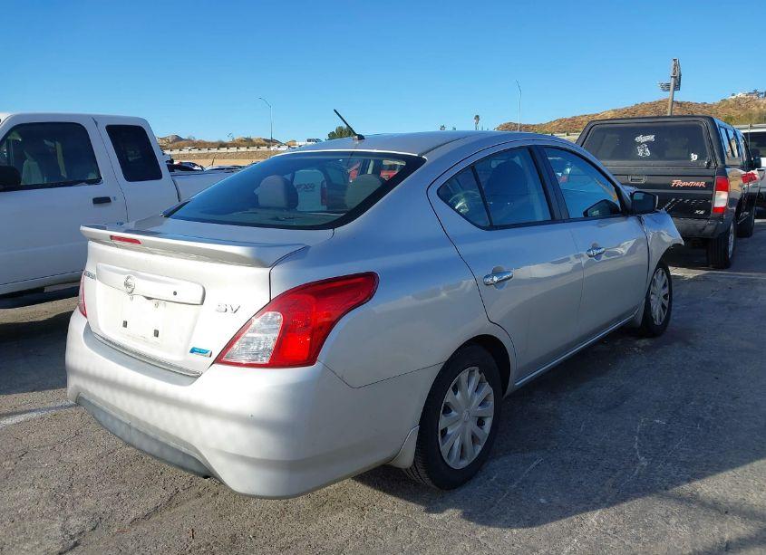 Photo 4 of 2016 Nissan Versa 1.6 SV (VIN 3N1CN7AP8GL849344)