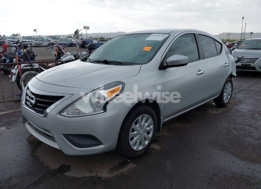 Photo 2 of 2016 Nissan Versa 1.6 SV (VIN 3N1CN7AP8GL861896)
