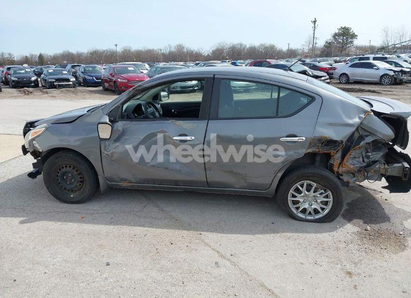 Photo 15 of 2016 Nissan Versa 1.6 S/1.6 S+/1.6 SL/1.6 SV (VIN 3N1CN7AP8GL868394)