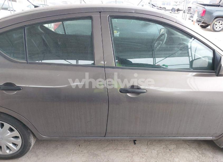 Photo 13 of 2016 Nissan Versa 1.6 S+ (VIN 3N1CN7AP8GL870548)