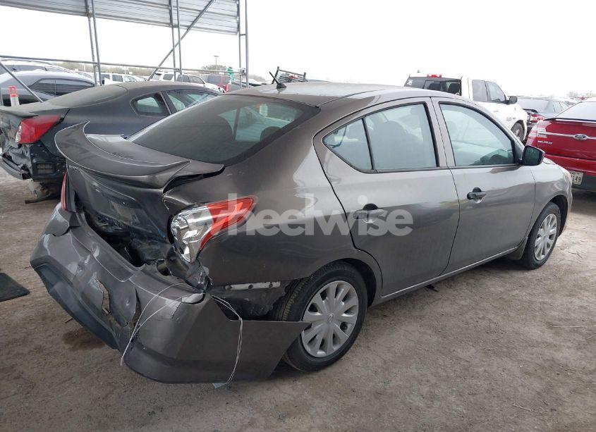 Photo 4 of 2016 Nissan Versa 1.6 S+ (VIN 3N1CN7AP8GL870548)