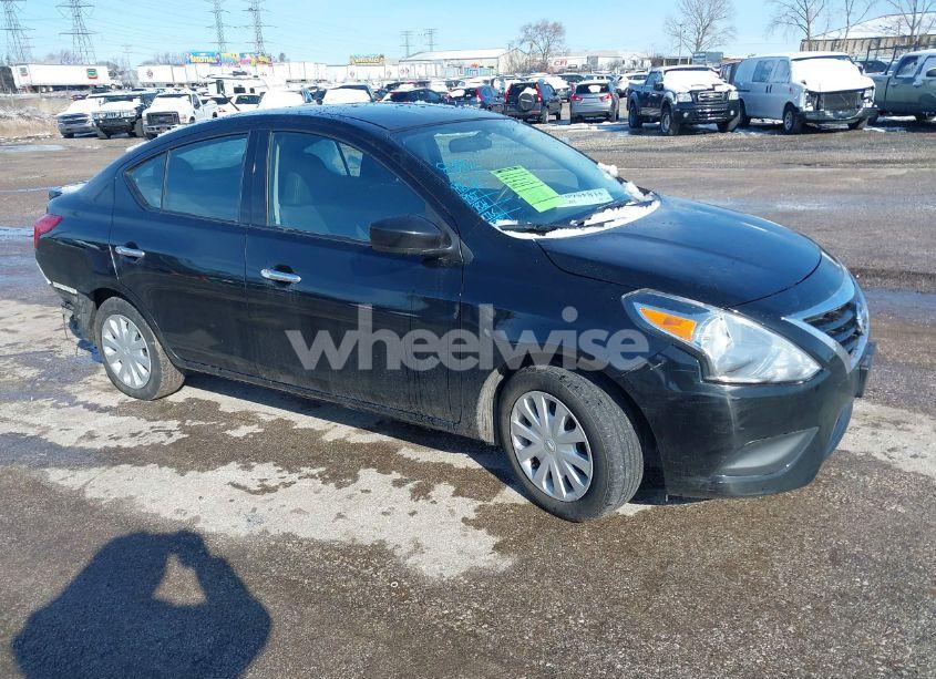 2016 Nissan Versa 1.6 SV (VIN 3N1CN7AP8GL878746) main photo