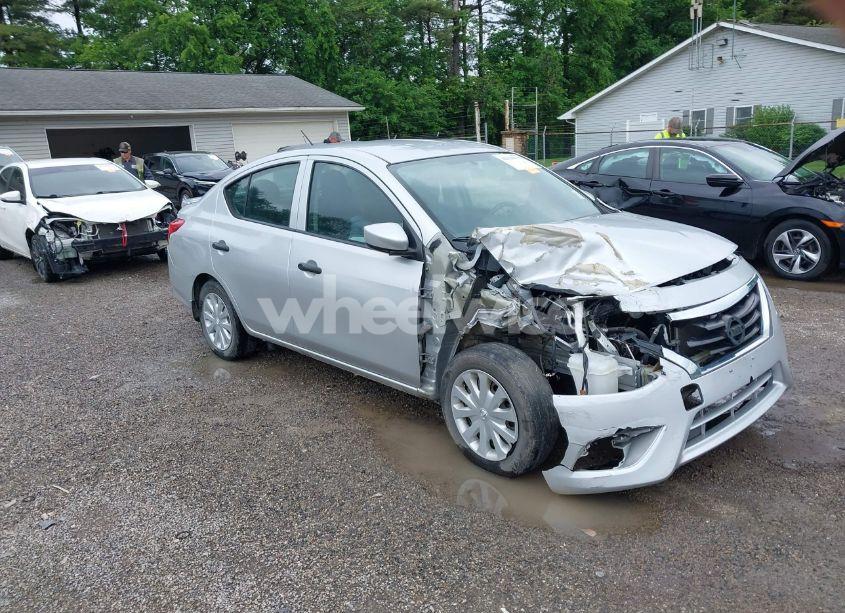 2016 Nissan Versa 1.6 S+ (VIN 3N1CN7AP8GL901717) main photo