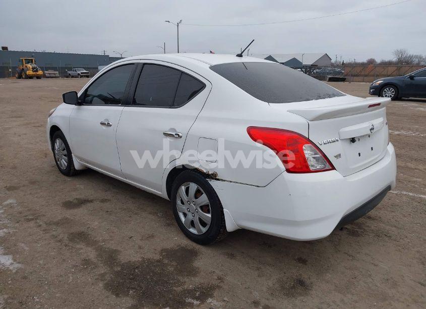 Photo 3 of 2017 Nissan Versa 1.6 SV (VIN 3N1CN7AP8HK469265)