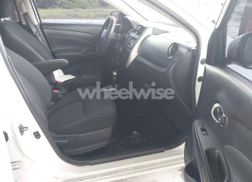 Photo 5 of 2017 Nissan Versa 1.6 SV (VIN 3N1CN7AP8HL825594)