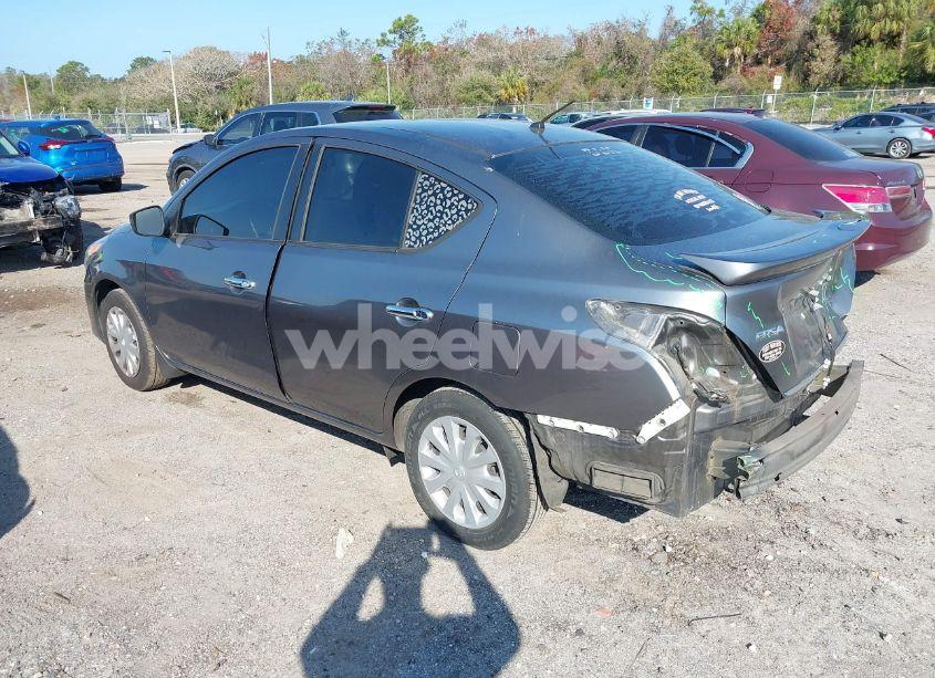Photo 3 of 2017 Nissan Versa 1.6 SV (VIN 3N1CN7AP8HL831542)