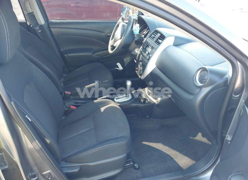 Photo 5 of 2017 Nissan Versa 1.6 SV (VIN 3N1CN7AP8HL831542)