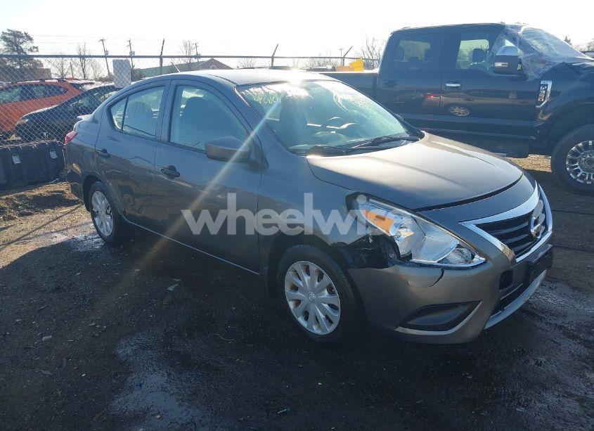 Photo 6 of 2017 Nissan Versa 1.6 S+ (VIN 3N1CN7AP8HL865240)