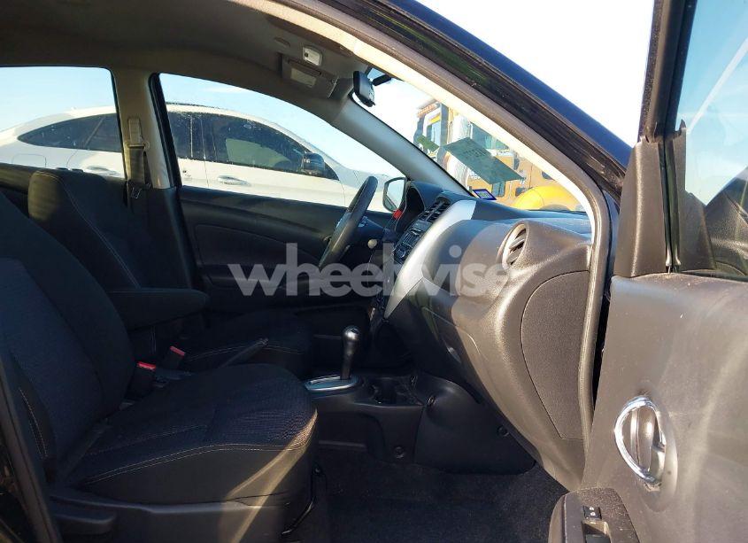 Photo 5 of 2017 Nissan Versa 1.6 SV (VIN 3N1CN7AP8HL895984)