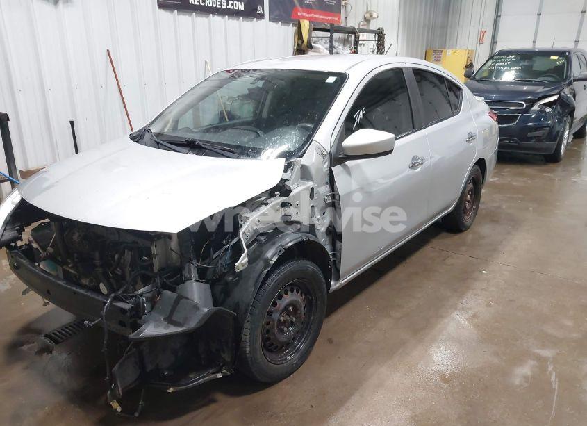 Photo 2 of 2018 Nissan Versa 1.6 SV (VIN 3N1CN7AP8JK434439)
