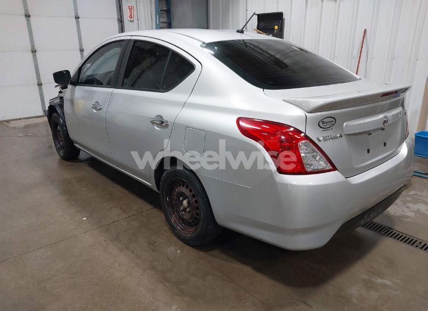 Photo 3 of 2018 Nissan Versa 1.6 SV (VIN 3N1CN7AP8JK434439)