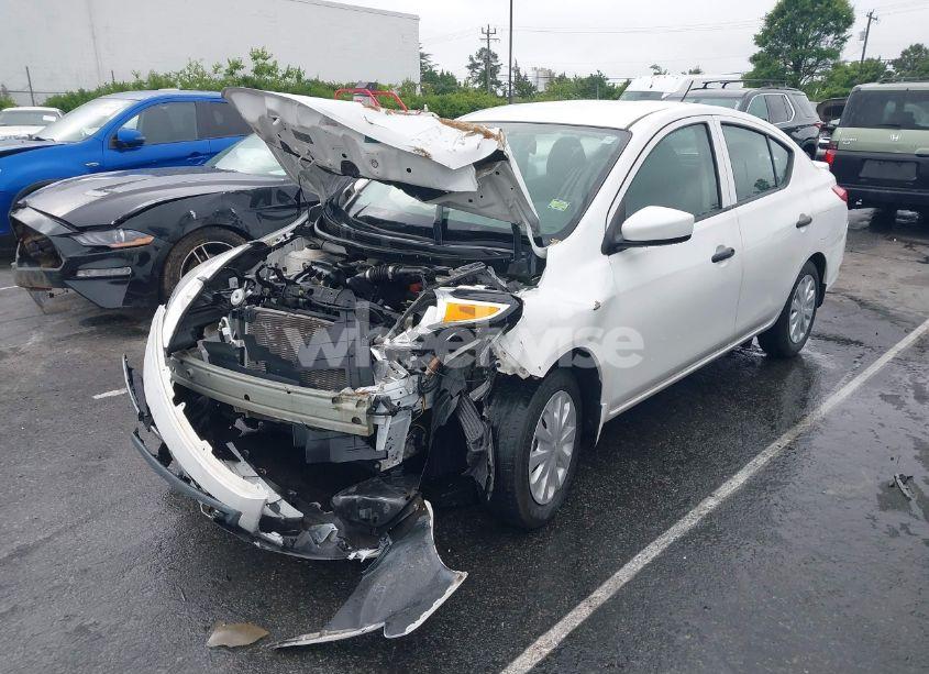 Photo 2 of 2018 Nissan Versa 1.6 S+ (VIN 3N1CN7AP8JL813175)