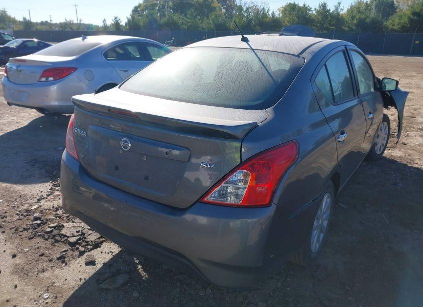 Photo 4 of 2018 Nissan Versa 1.6 SV (VIN 3N1CN7AP8JL813855)