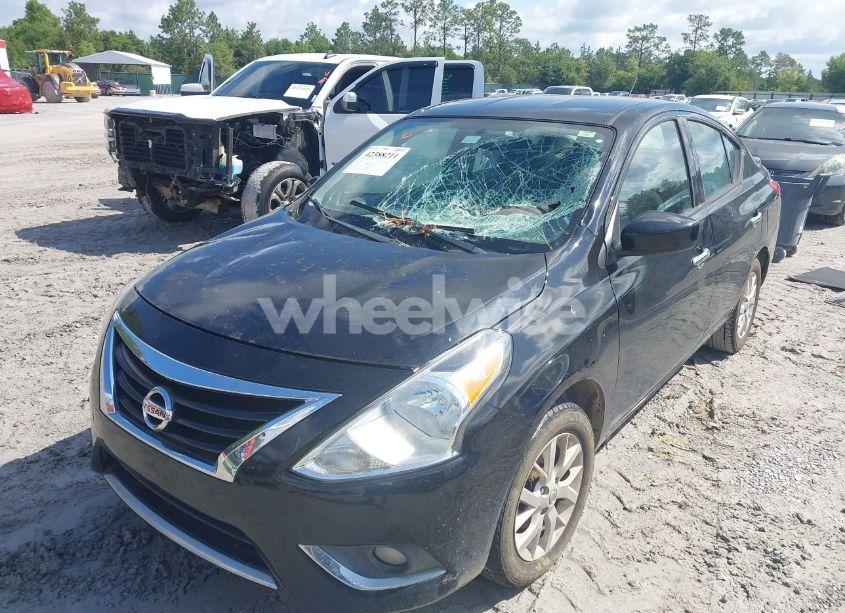 Photo 2 of 2018 Nissan Versa 1.6 SV (VIN 3N1CN7AP8JL827397)