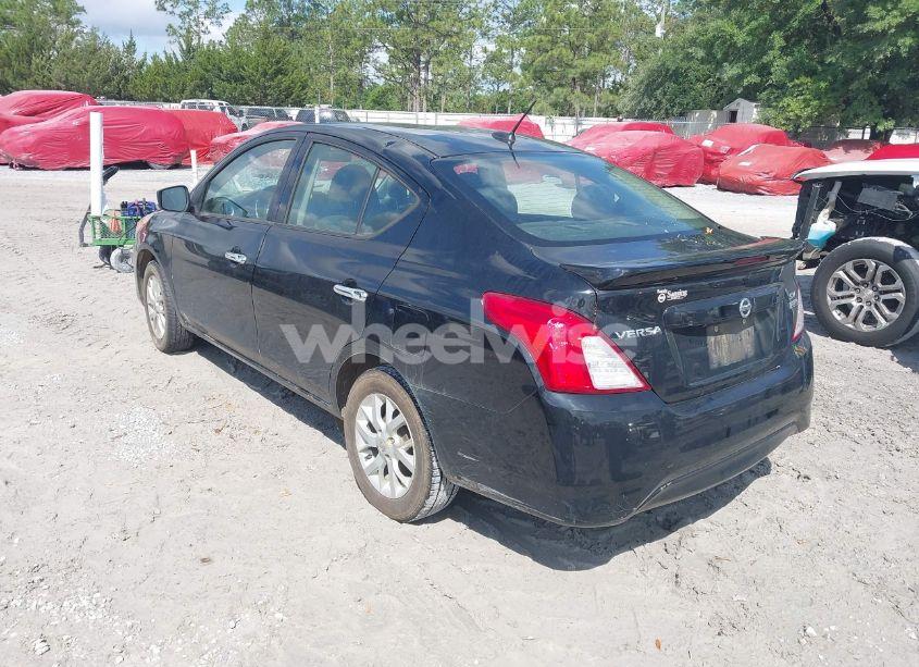 Photo 3 of 2018 Nissan Versa 1.6 SV (VIN 3N1CN7AP8JL827397)
