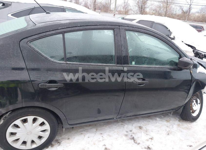 Photo 13 of 2018 Nissan Versa 1.6 S+ (VIN 3N1CN7AP8JL839551)