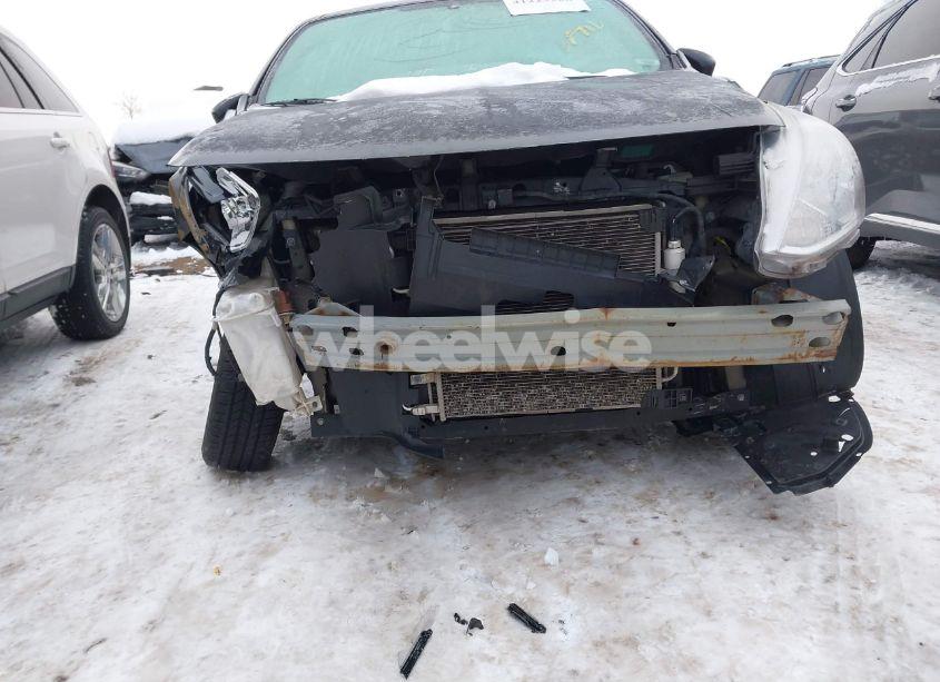 Photo 6 of 2018 Nissan Versa 1.6 S+ (VIN 3N1CN7AP8JL839551)