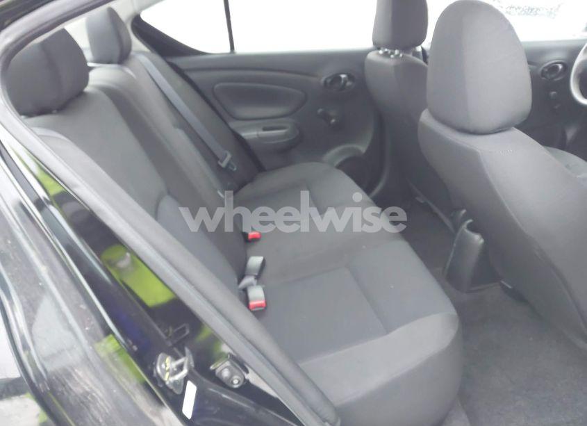 Photo 8 of 2018 Nissan Versa 1.6 S+ (VIN 3N1CN7AP8JL839551)