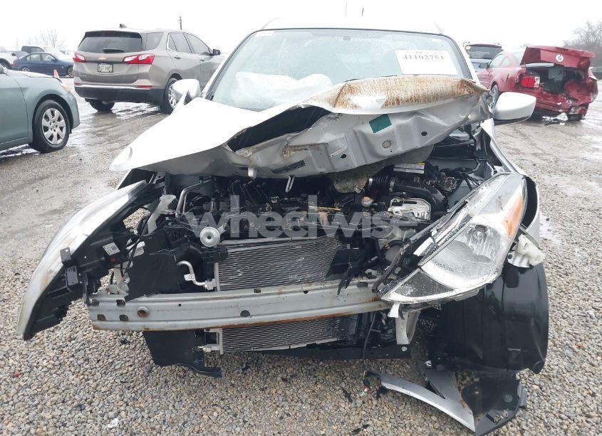 Photo 6 of 2018 Nissan Versa 1.6 SV (VIN 3N1CN7AP8JL845351)