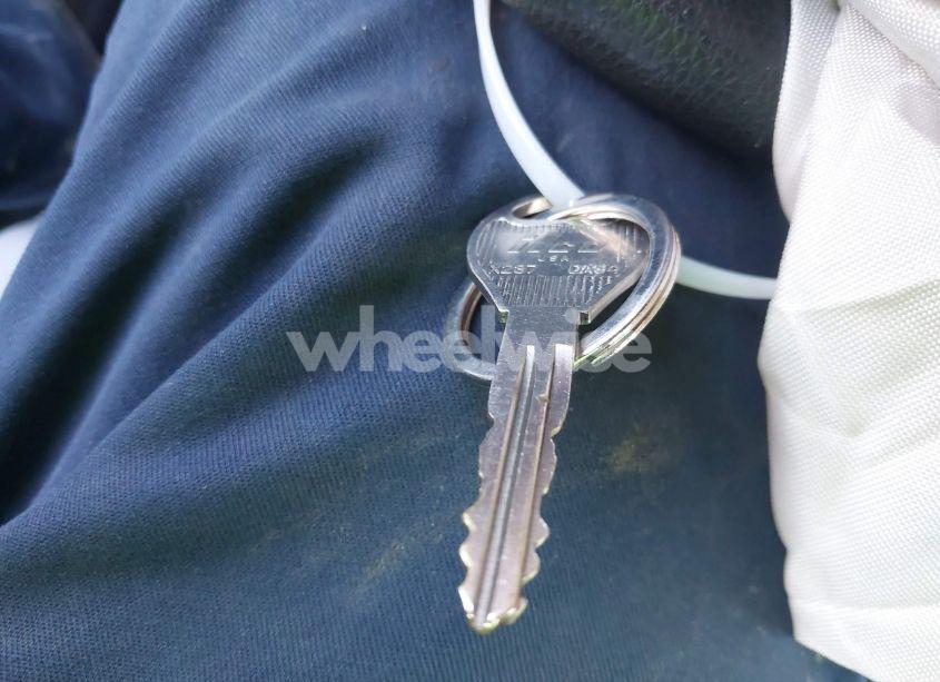 Photo 11 of 2018 Nissan Versa 1.6 S+ (VIN 3N1CN7AP8JL852431)