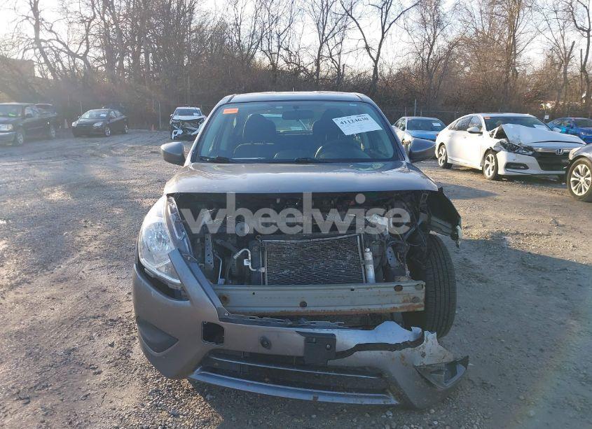 Photo 13 of 2018 Nissan Versa 1.6 S+ (VIN 3N1CN7AP8JL852431)