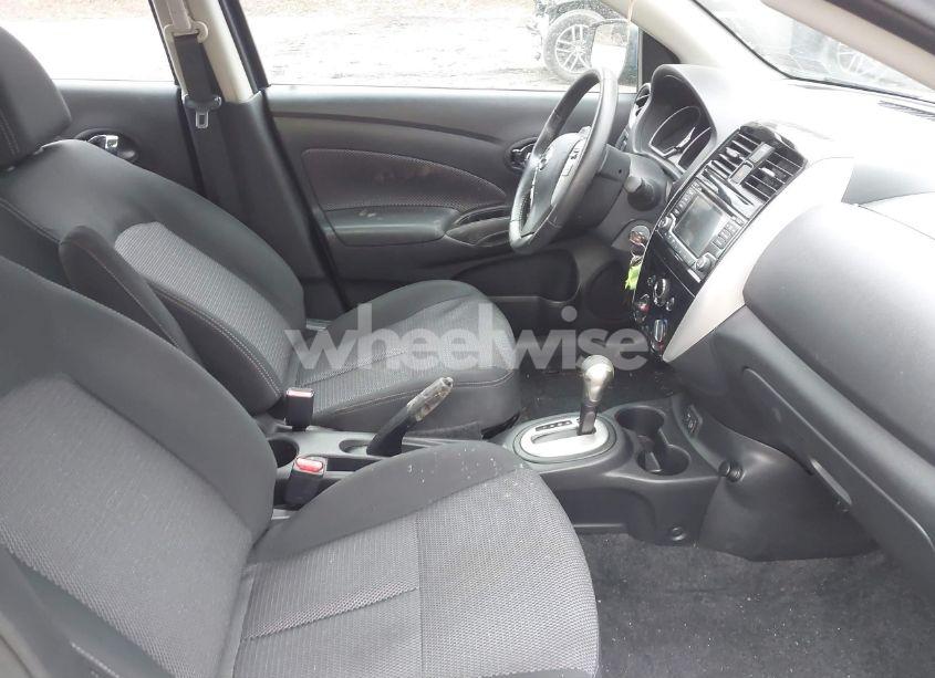 Photo 5 of 2018 Nissan Versa 1.6 SV (VIN 3N1CN7AP8JL853224)