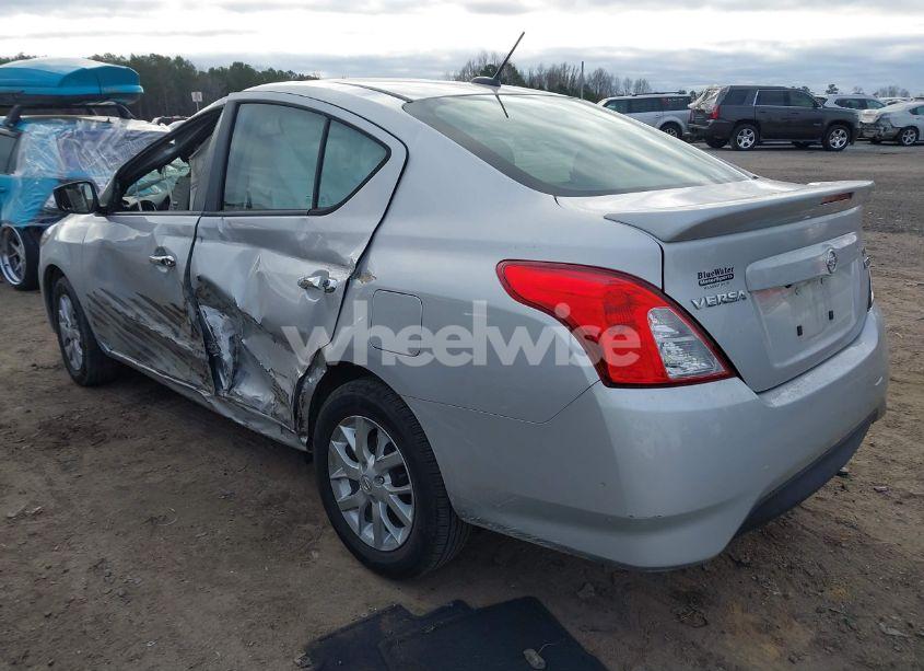 Photo 3 of 2018 Nissan Versa 1.6 SV (VIN 3N1CN7AP8JL862859)