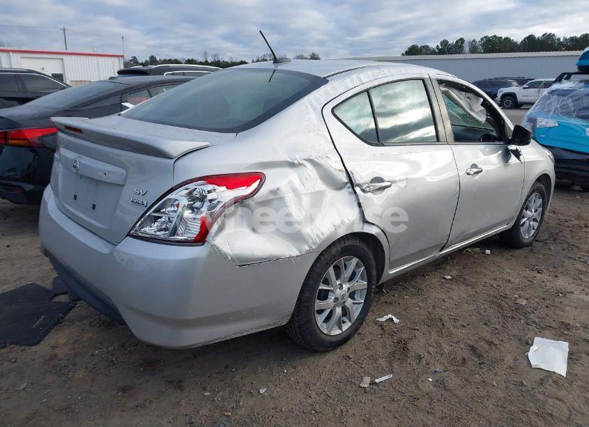 Photo 4 of 2018 Nissan Versa 1.6 SV (VIN 3N1CN7AP8JL862859)