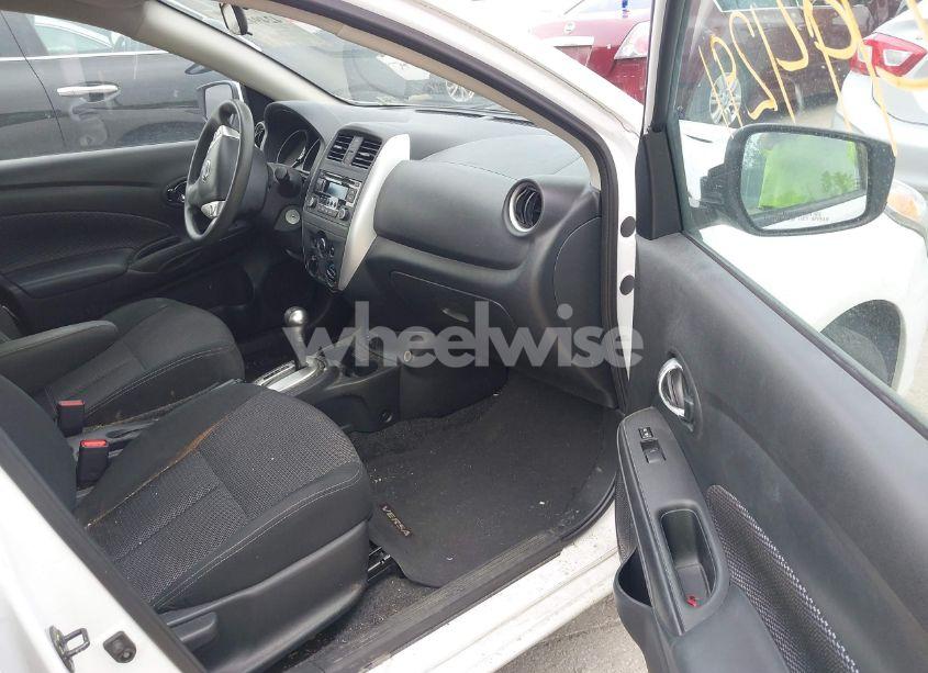 Photo 5 of 2018 Nissan Versa 1.6 SV (VIN 3N1CN7AP8JL870914)